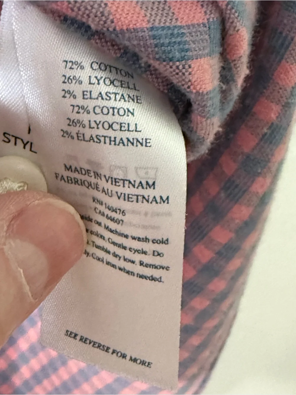 Faherty Pink and Blue Gingham Button-Down Shirt medium